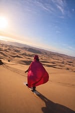 📱 दूर होकर भी दिल से पास ❤️ मुस्कुराहट मिटा देती है हर दूरी